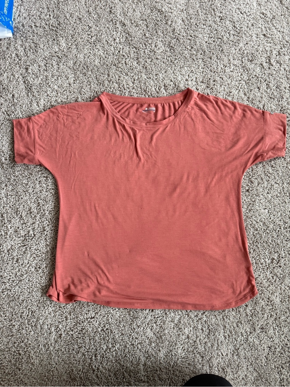 Columbia Women’s Large Coral T Shirt Short Sleeve Lightweight Casual Outdoor Tee